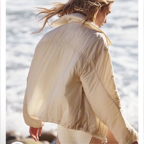FP MOVEMENT Off The Bleachers Coaches Jacket M Layering Lightweight Boho Cream - Picture 2 of 8